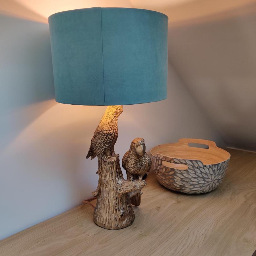 Delightful & Picturesque Modern Detached Apartment, Next To Chester Zoo, Near Park And Ride To City Centre Eksteriør billede
